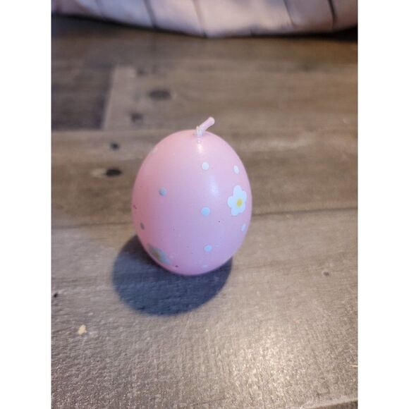 Pink polka dot Easter egg flower candle - Picture 2 of 6